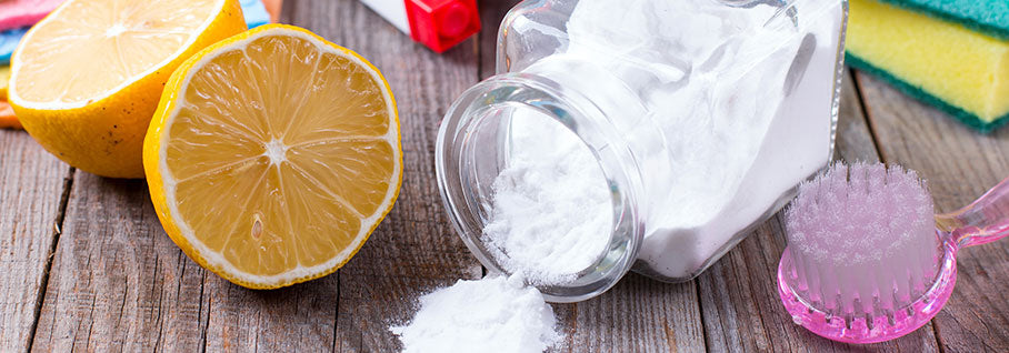 Orangenöl, Essig, Natron und Co – Welches Hausmittel wirkt?